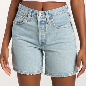 Women’s Levi’s 501 Mid Thigh Shorts
